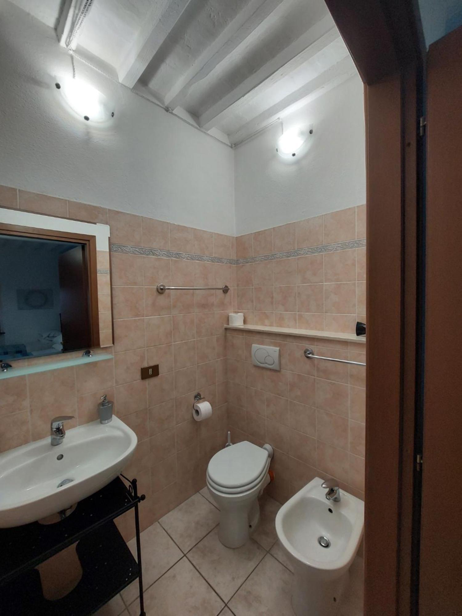 La Convenienza Bed & Breakfast Uliveto Terme Екстериор снимка
