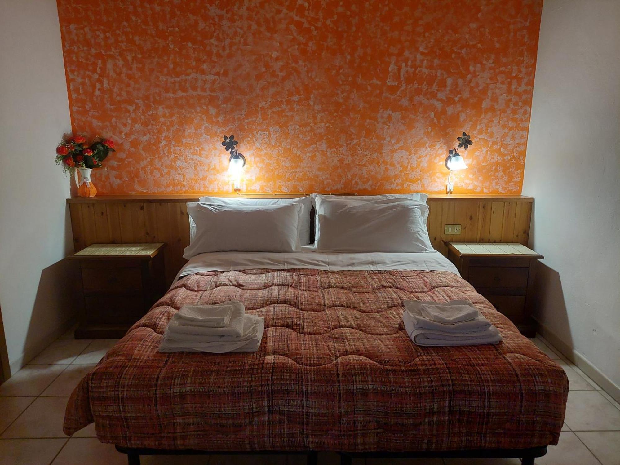 La Convenienza Bed & Breakfast Uliveto Terme Екстериор снимка